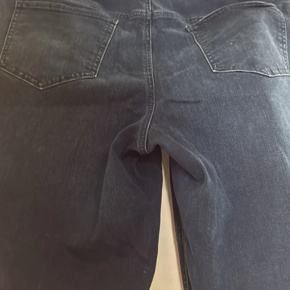 Chicos Dark Wash Perfect Stretch Pull On Jegging Skinny Jeans Chicos Size 2(14) - Picture 9 of 11